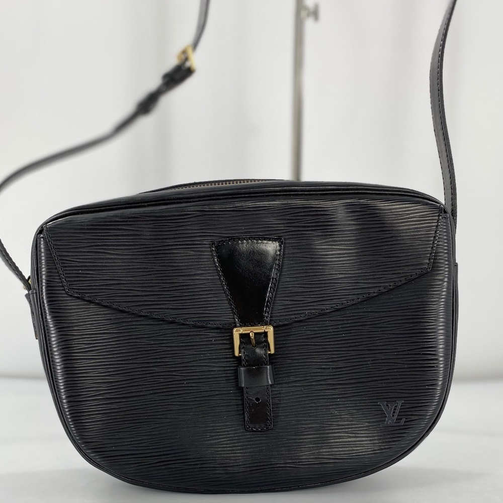 ❤️✨BEAUTIFUL✨❤️ CROSSBODY - Picture 5 of 14